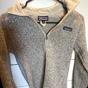 Women’s Patagonia quarter zip